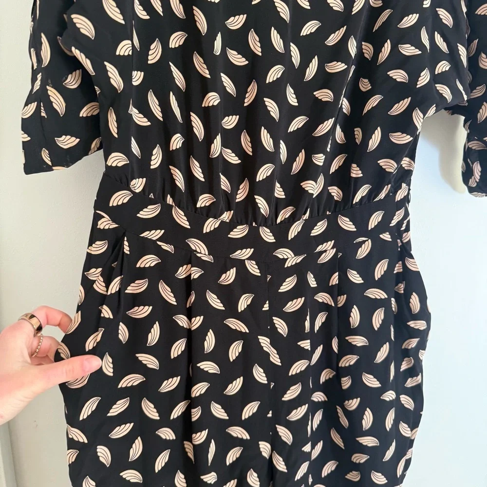 Diane Von Furstenburg 100% Silk Lucy Printed Black Jumpsuit 8 Selena Gomez Y2K